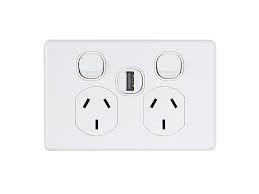 CLASSIC DOUBLE GPO + USB